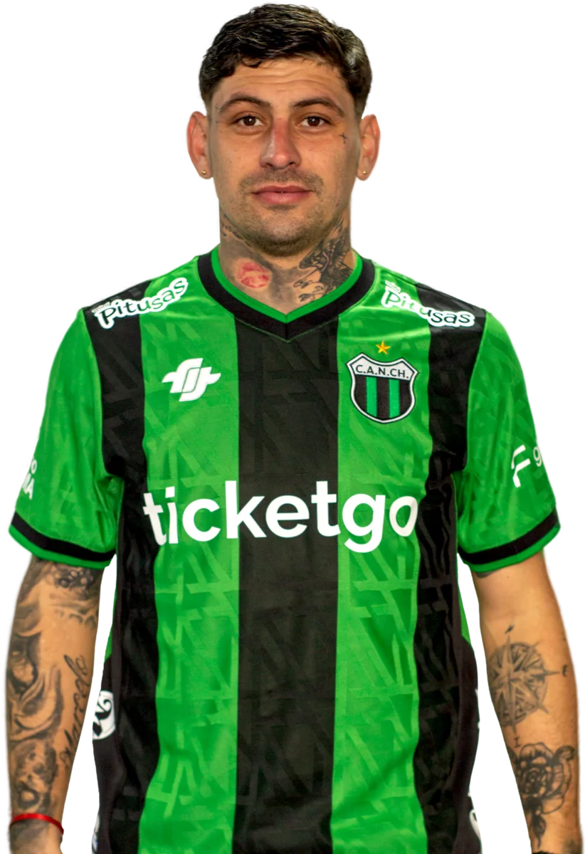 Gonzalo Paz, defensor de Nueva Chicago